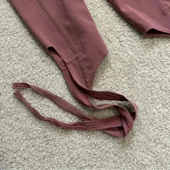 Free People Turnout Movement Leggings Ballet Core Tie Leg Criss Cross Mauve Med - Picture 6 of 15